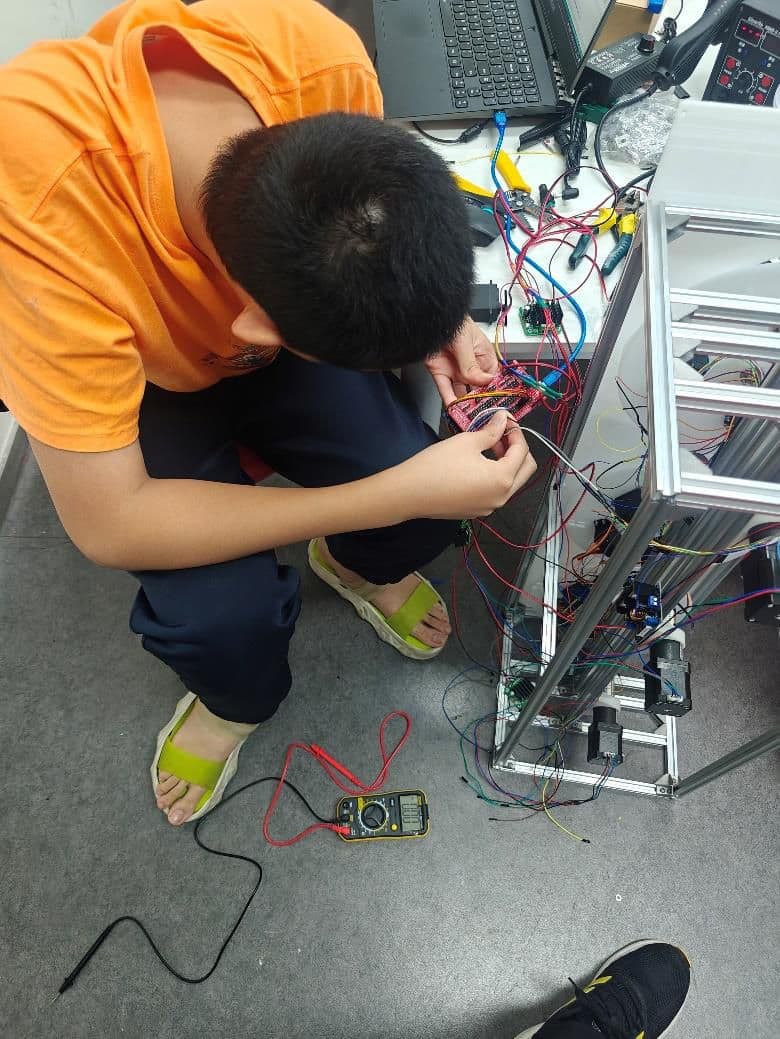 多交互式 AI 自助视力测量仪 过程照片 2